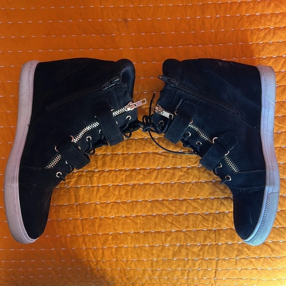 Black faux suede ankle ‘sneakers’ with gold double zipper/straps/tie sz9